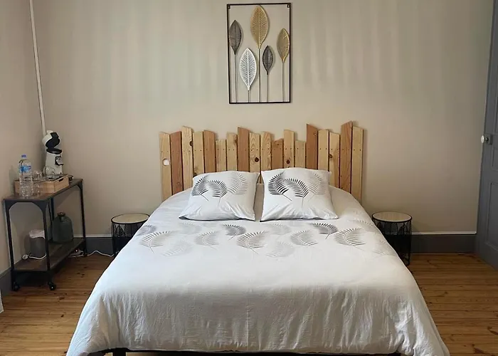 Chambre Privee Et Sa Salle De Bain Attenante